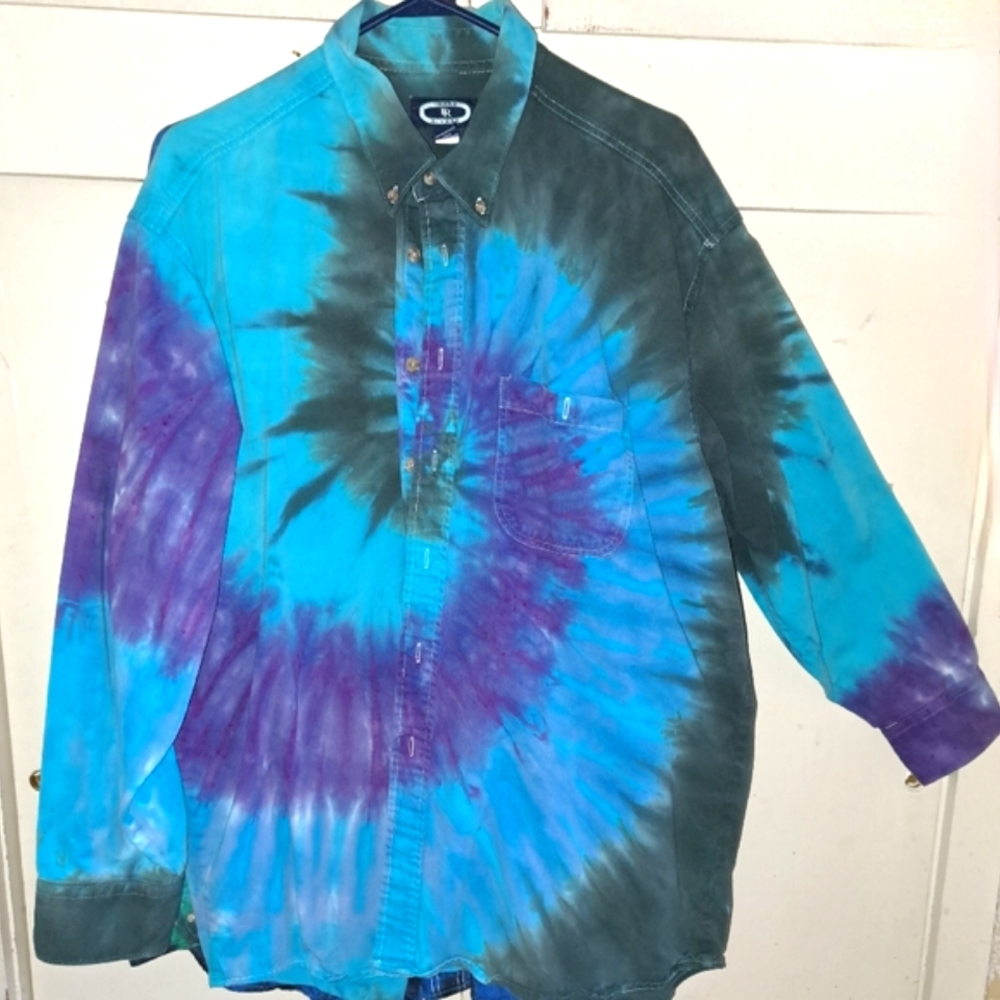 NWT Tie Dye Long sleeve button down shirt #1. 2XL Men'sHand Dyed and col…